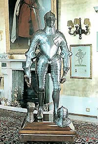 Armour of Sir Henry Lee